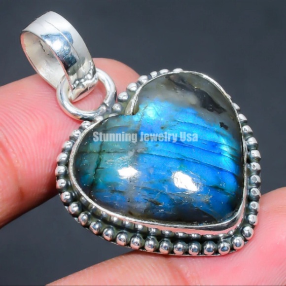 Vintage large sterling silver heart shaped labradorite pendant - Picture 1 of 8